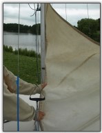Photo 48, Carefully hoist the sail